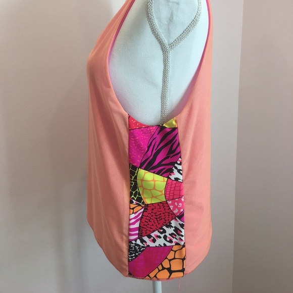 Mesh Reversible Tank - Picture 5 of 6